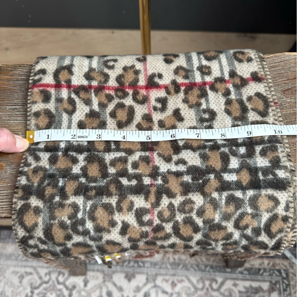 Cashmink NWT Leopard Print Tan Black Shawl Scarf 10x64 New Cozy Warm